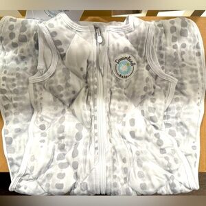 Dreamland Baby Sleep Sack in Gray